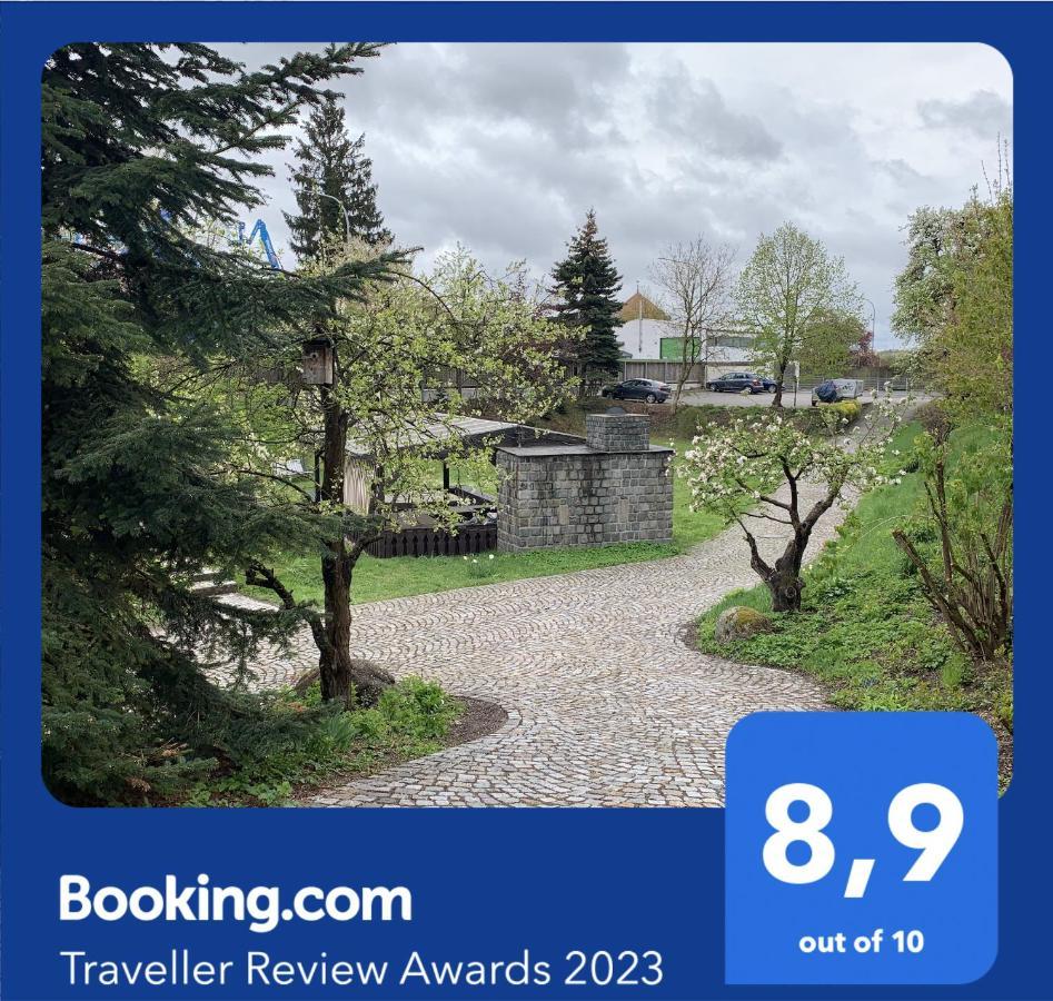 Villa Mit Pool Und Grillplatz In Регенсбург Екстериор снимка