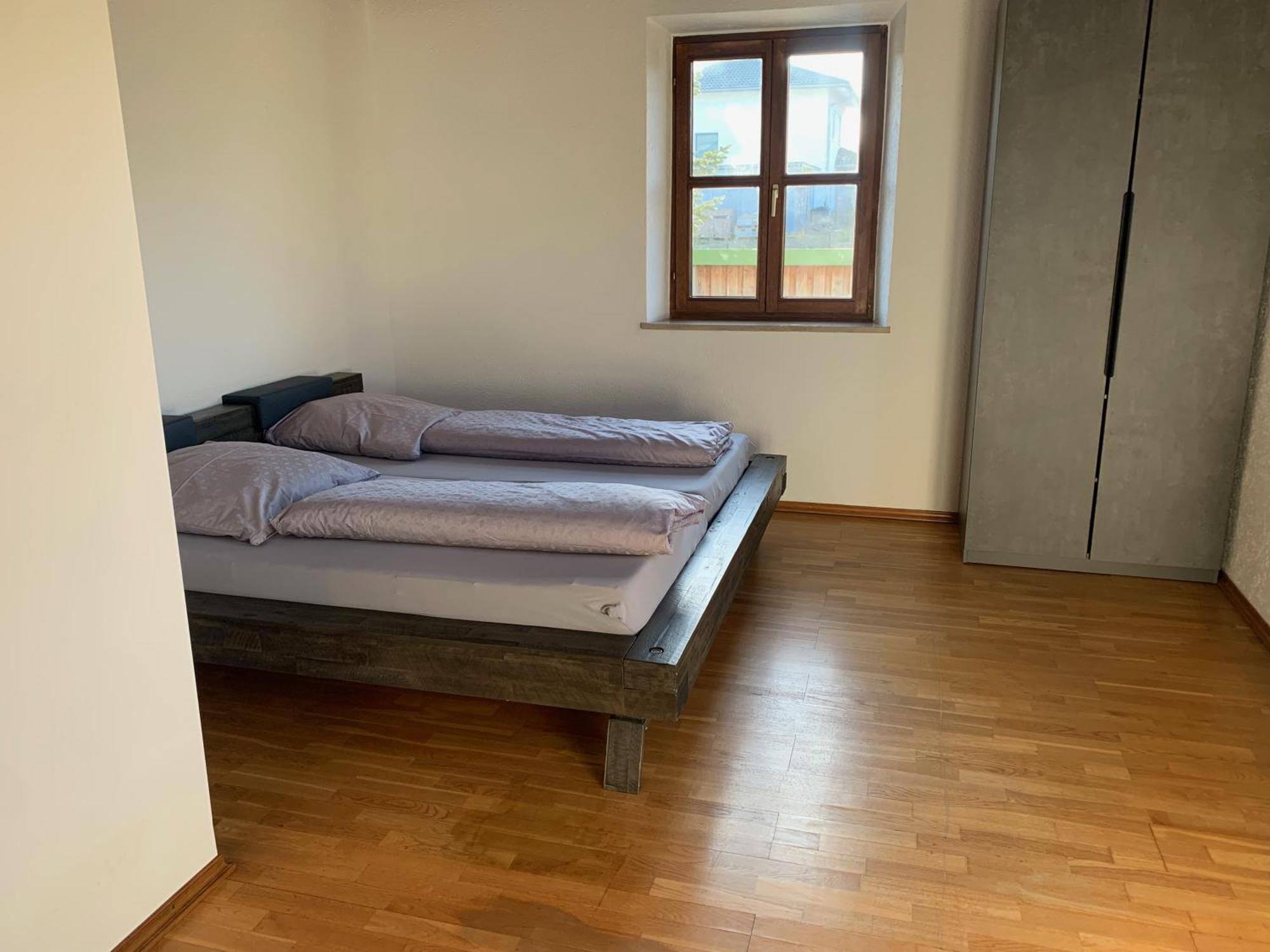 Villa Mit Pool Und Grillplatz In Регенсбург Екстериор снимка