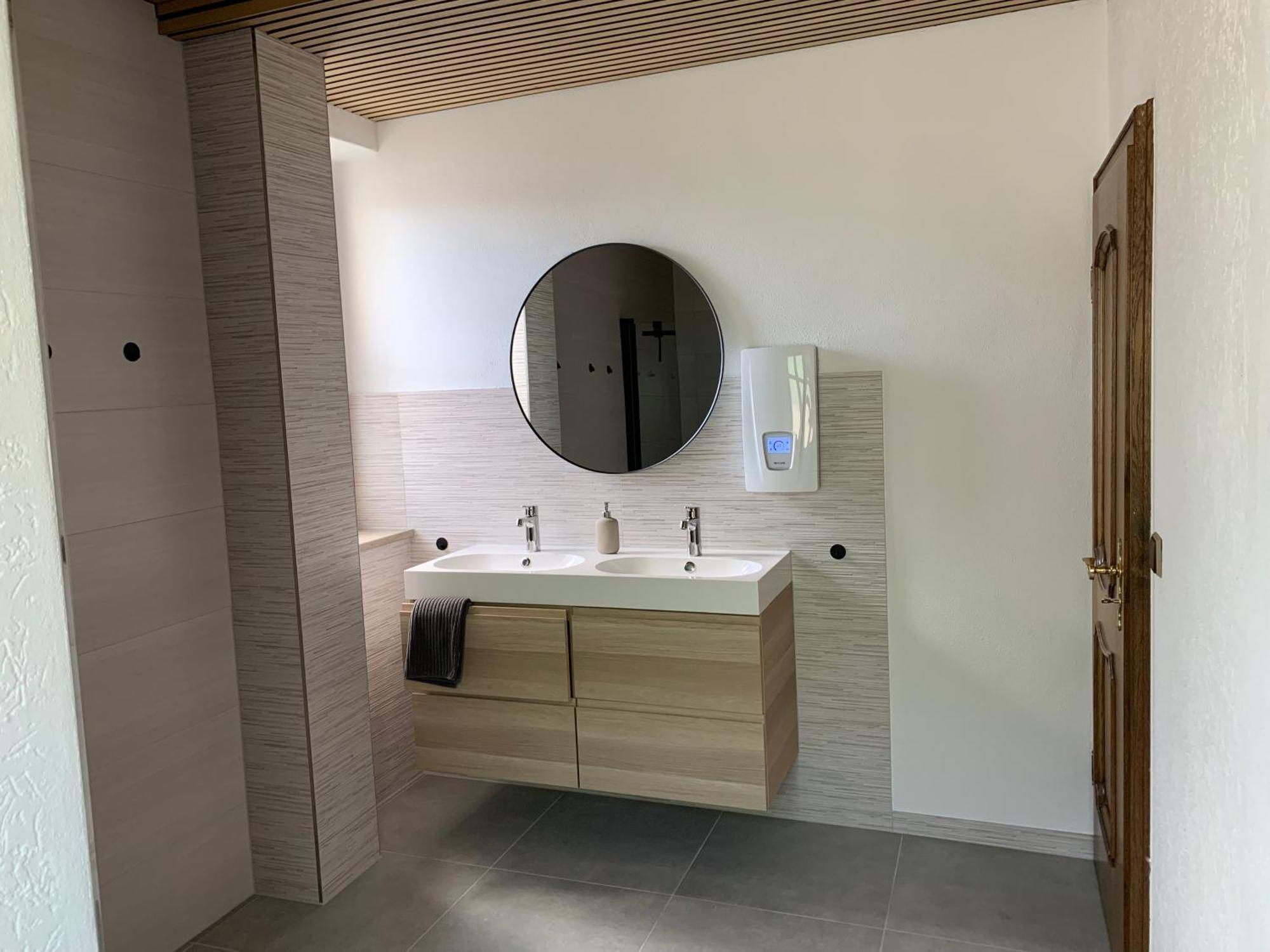 Villa Mit Pool Und Grillplatz In Регенсбург Екстериор снимка
